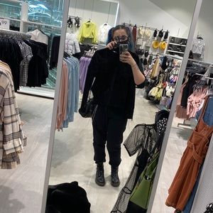 Meet your Posher, Madeline